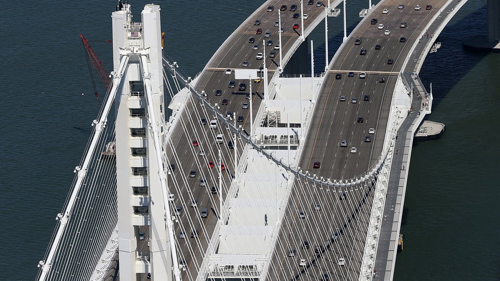 Suspects aged 19, 15 arrested in September Bay Bridge shooting — CBS Bay Area (KPIX), San Francisco Community news