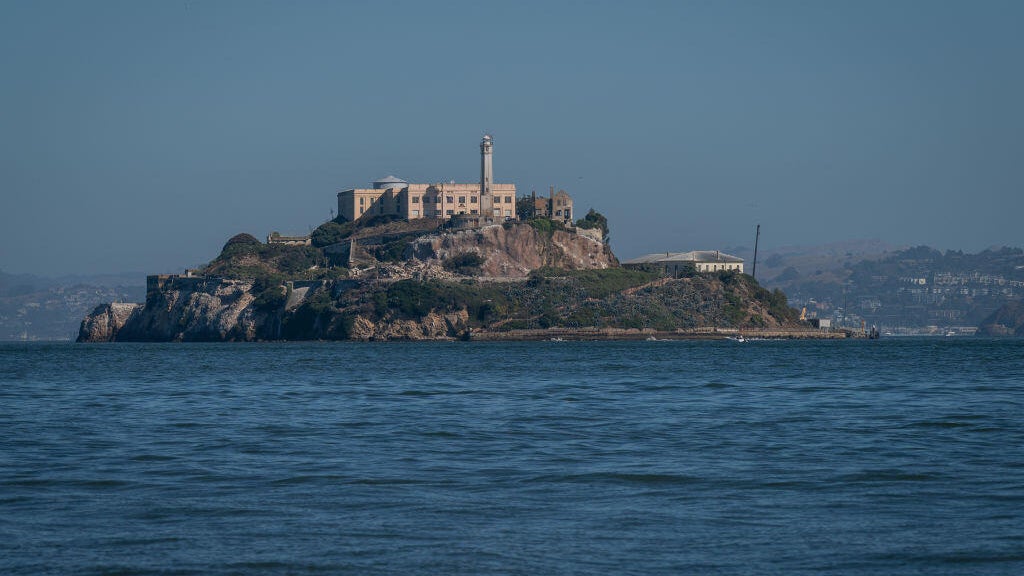 Alcatraz Island closed for 3 weeks, tours canceled as crews repair ferry dock — CBS Bay Area (KPIX), San Francisco Government news