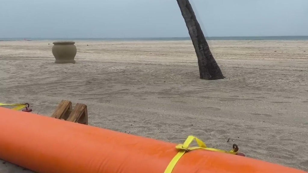 South Florida braces for king tide flooding as heavy rain, onshore winds threaten the coast — CBS Miami, San Francisco Government news