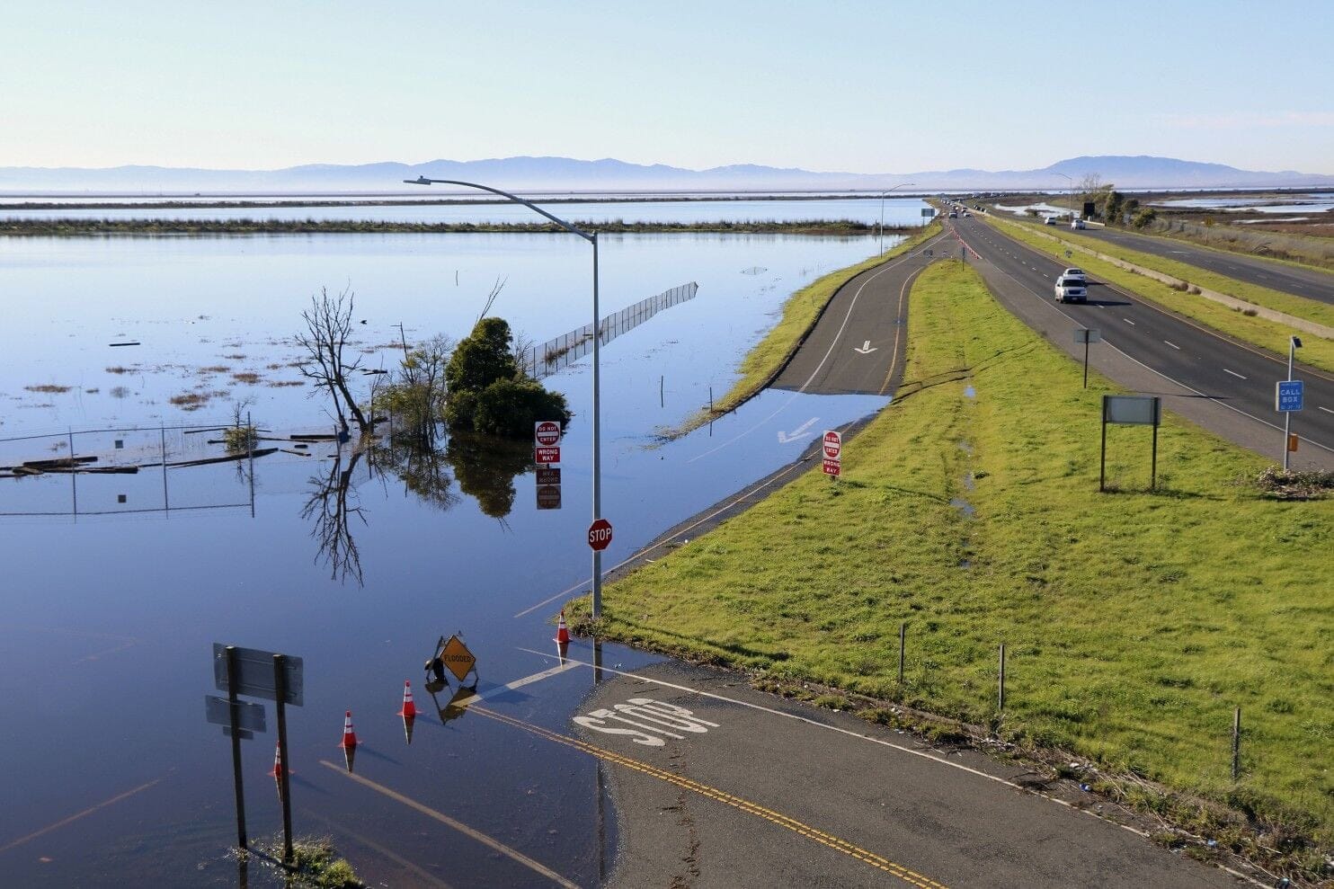 El Niño Flooding Could Inundate SFO, the Bay Bridge Toll Plaza, and More — SFist
