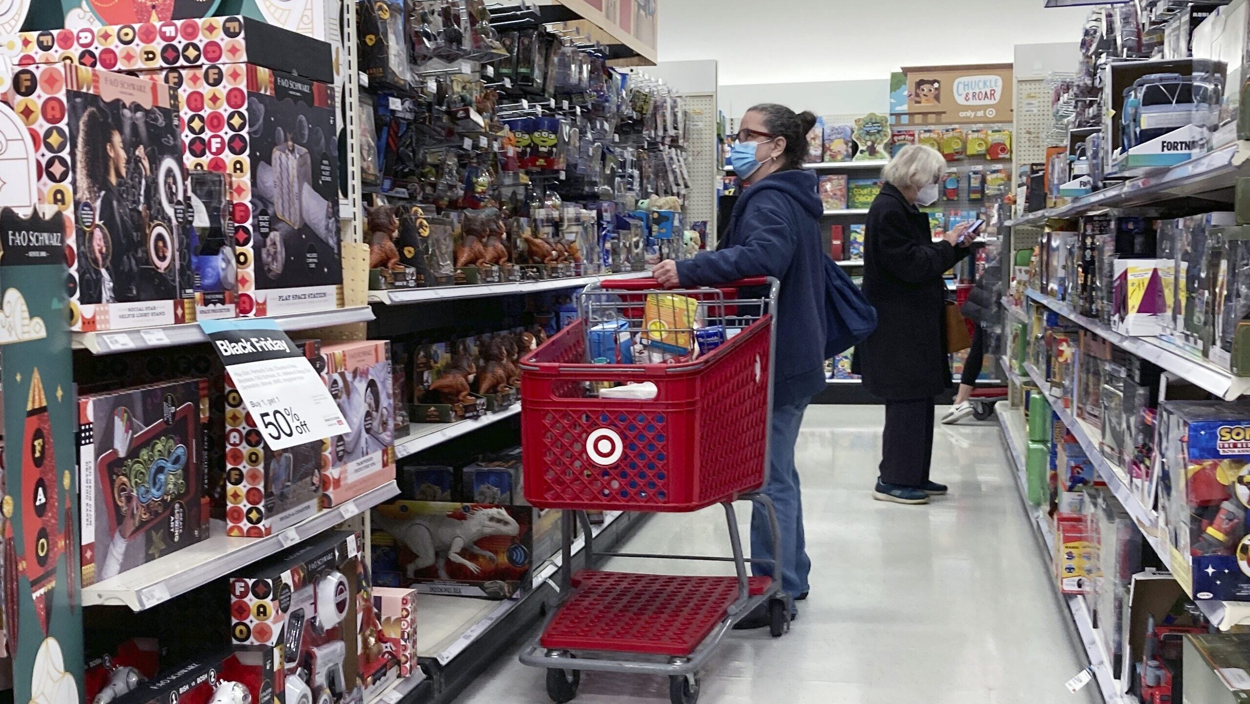 Staying out of debt during the holiday shopping season — KSTP 5