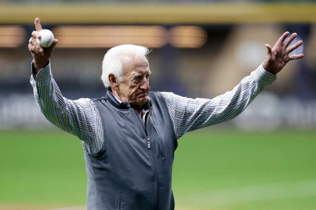 'That day has come': Bob Uecker's family releases statement to team, fans — WISN 12 Milwaukee