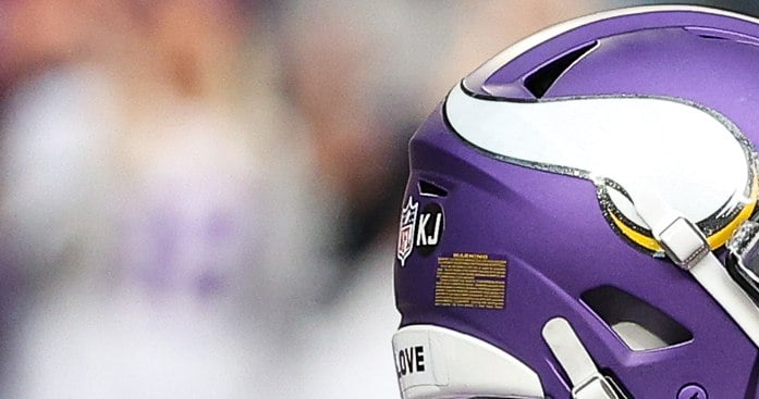 A Young Vikings Receiver is Putting the Front Office in a Tricky Position — Vikings Territory